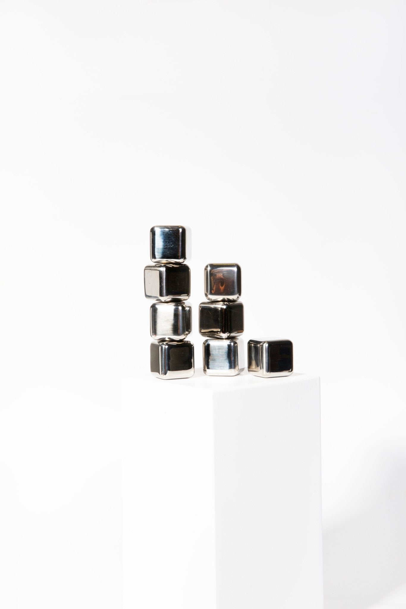 8 Whiskey Stones - Craftly US