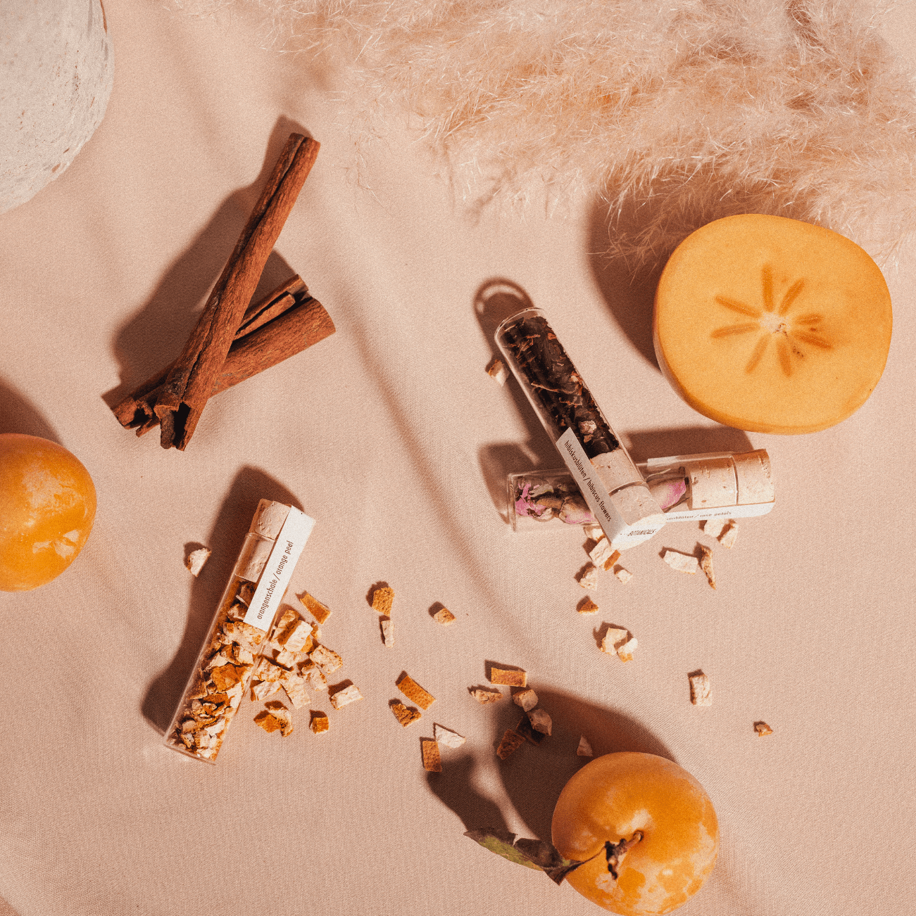 Gin Botanicals for Cocktails - DIY Gin Botanicals for Gin Making Kit - Craftly US